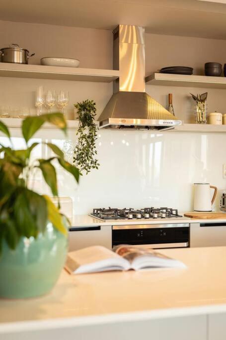 Hermanus Waterfront, Ocean Deluxe - Apartment 2 Dış mekan fotoğraf