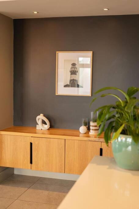 Hermanus Waterfront, Ocean Deluxe - Apartment 2 Dış mekan fotoğraf