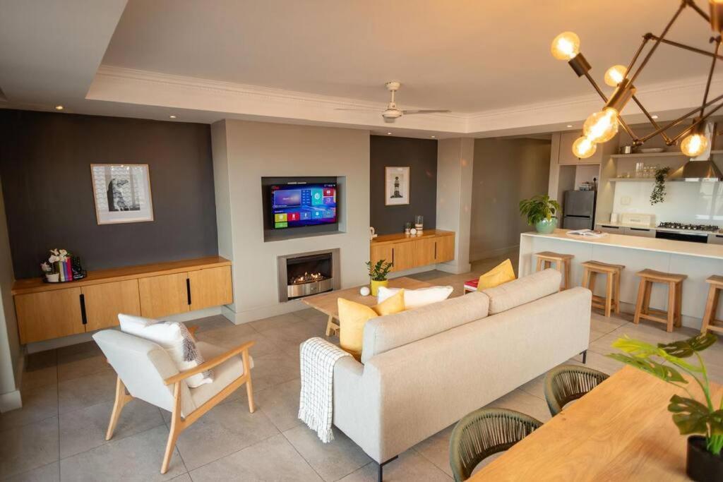 Hermanus Waterfront, Ocean Deluxe - Apartment 2 Dış mekan fotoğraf
