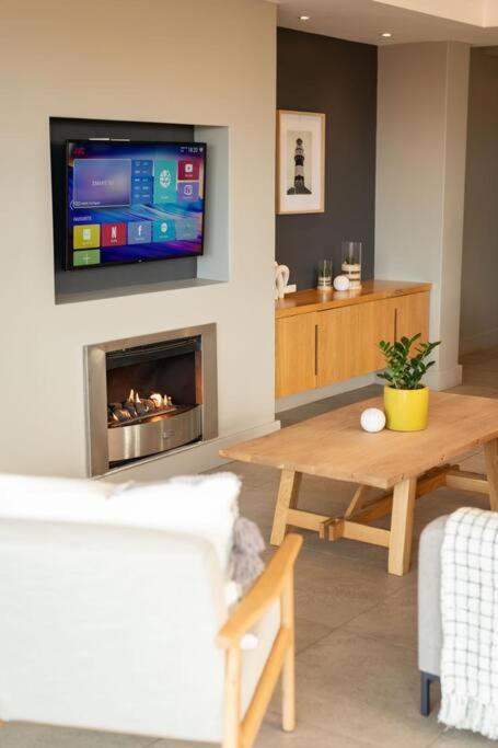 Hermanus Waterfront, Ocean Deluxe - Apartment 2 Dış mekan fotoğraf